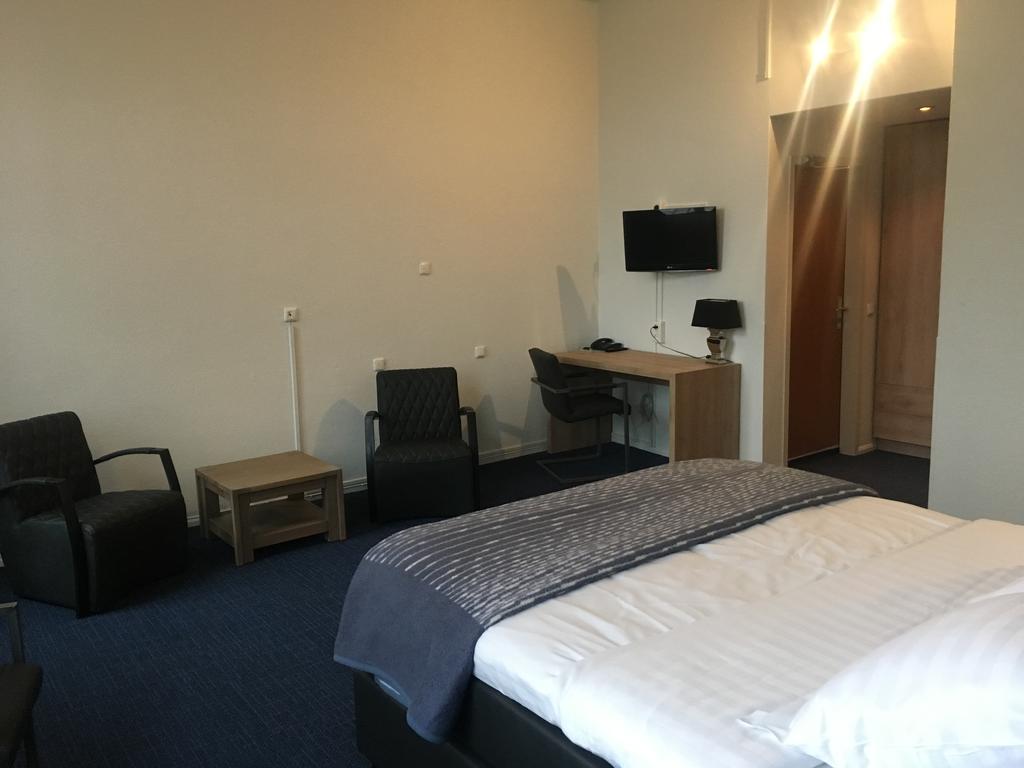 Hotel Wilhelmina Венло Екстериор снимка