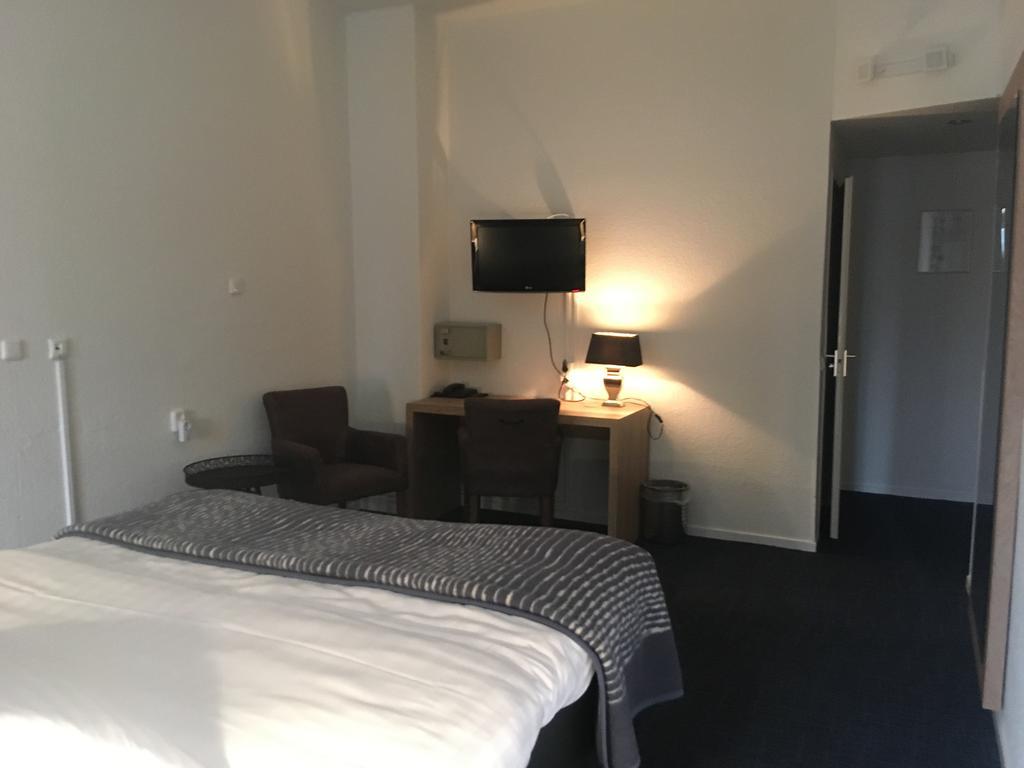 Hotel Wilhelmina Венло Екстериор снимка