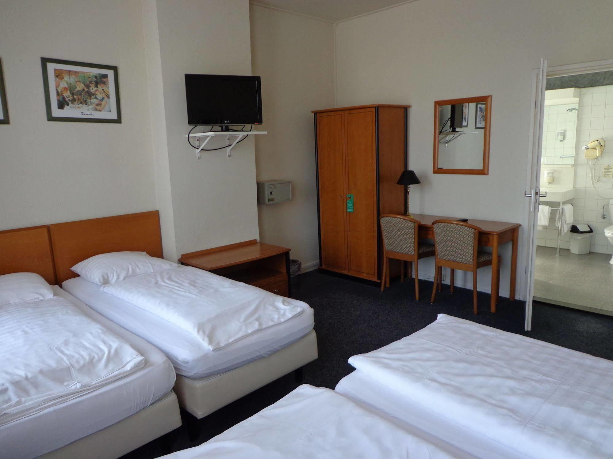 Hotel Wilhelmina Венло Екстериор снимка